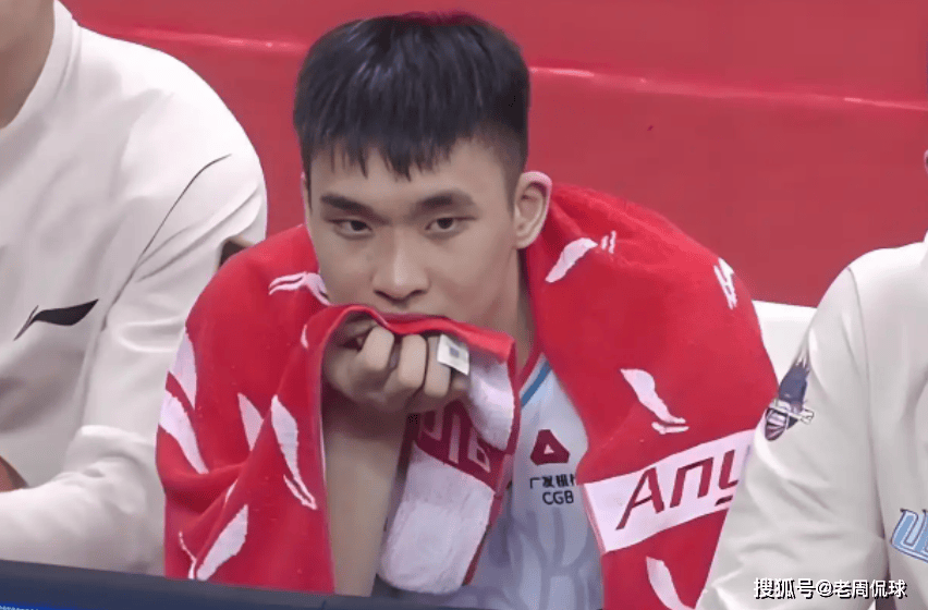 宝威体育团队-山东男篮备战对抗福建队，全队精神抖擞(山东男篮备战对抗福建队,全队精神抖擞了吗)